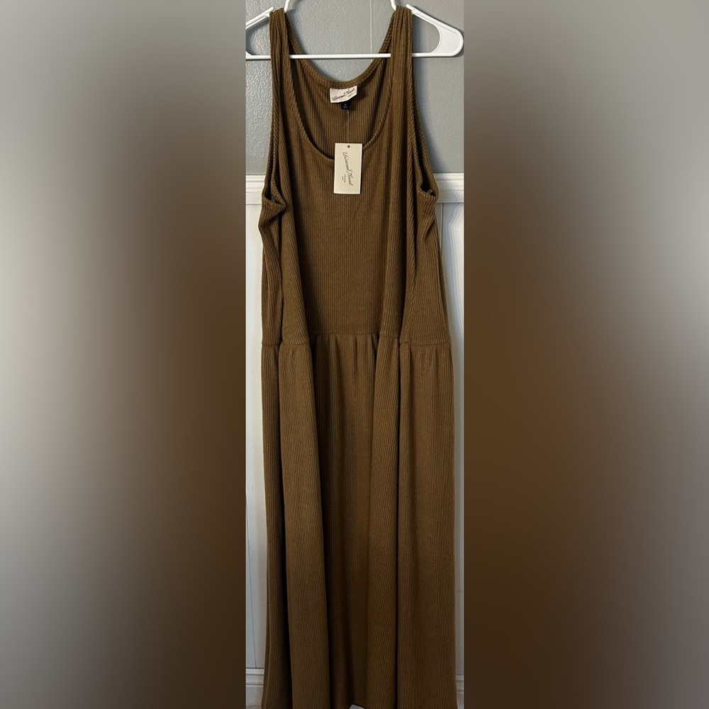 Universal Thread Brown Maxi Dress